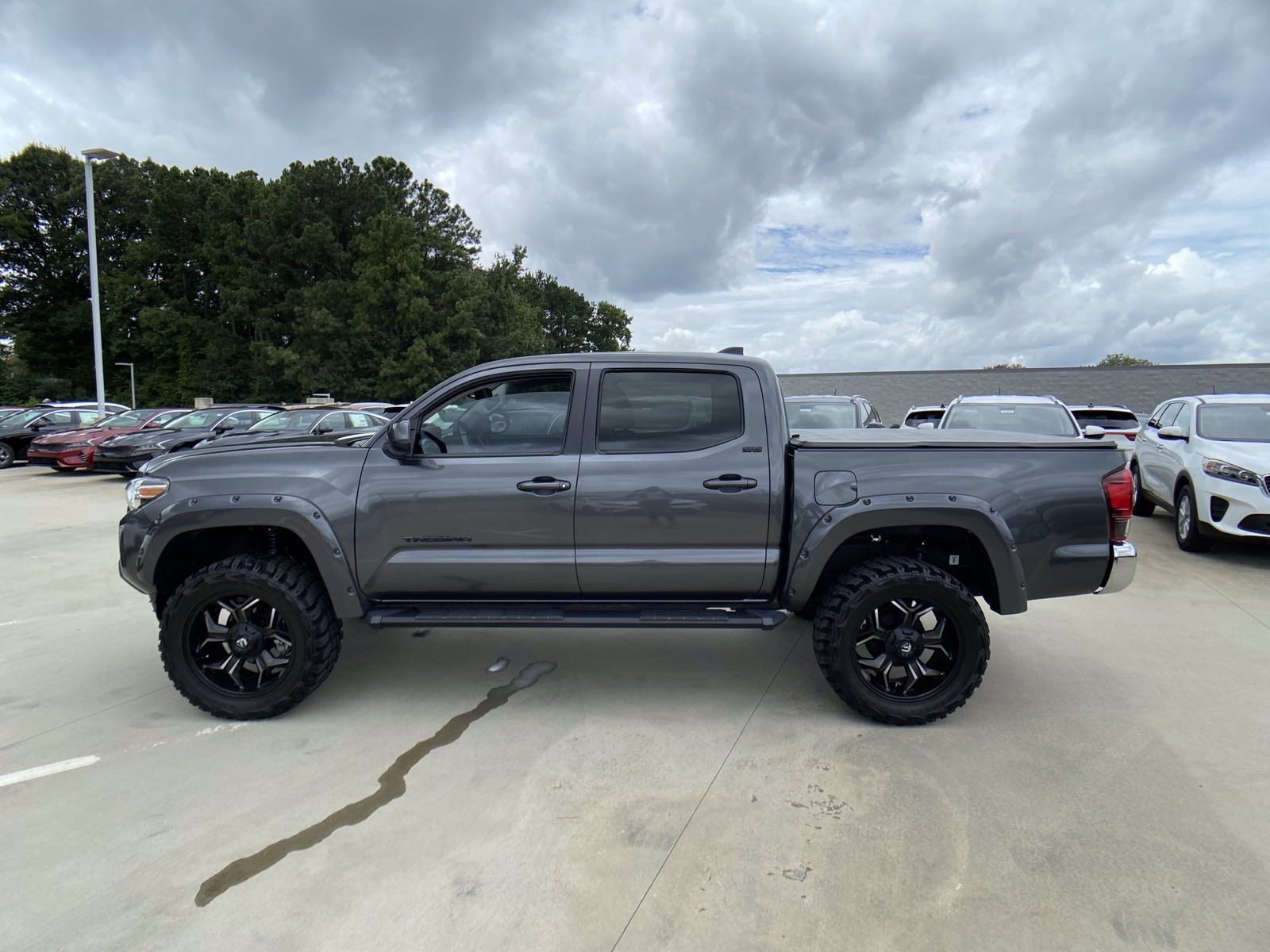 Pre-Owned 2020 Toyota Tacoma 2WD SR5 Crew Cab Pickup for Sale #608744A ...